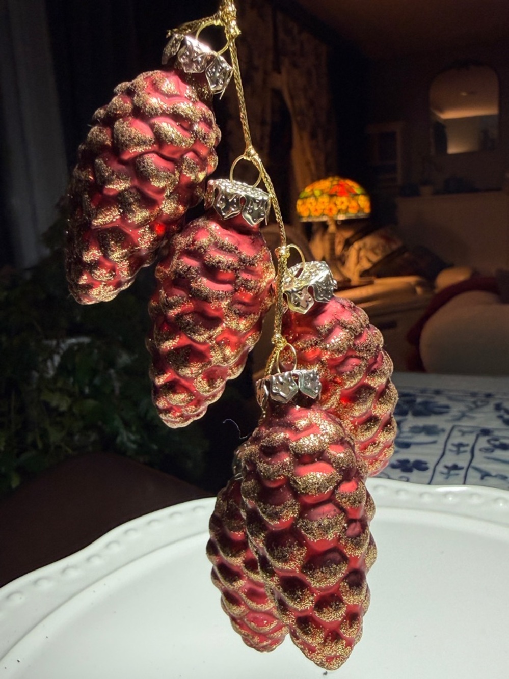 OWC Old World Christmas Ornament Ponderosa Pinecone Red W/ Glitter Blown Glass